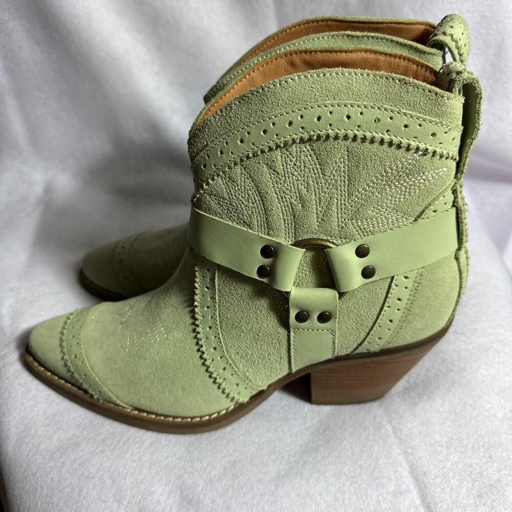 Dingo Ladies Gummy Bear Mint Green Harness Western Booties Pointed Toe NEW Sz 7 - Picture 3 of 9